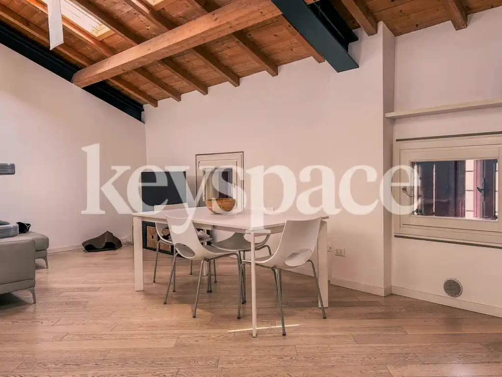 Mansarda – Condominio Piazzetta Palladio  – Centro Montecchio Maggiore – Agenzia immobiliare a Vicenza e provincia | Keyspace