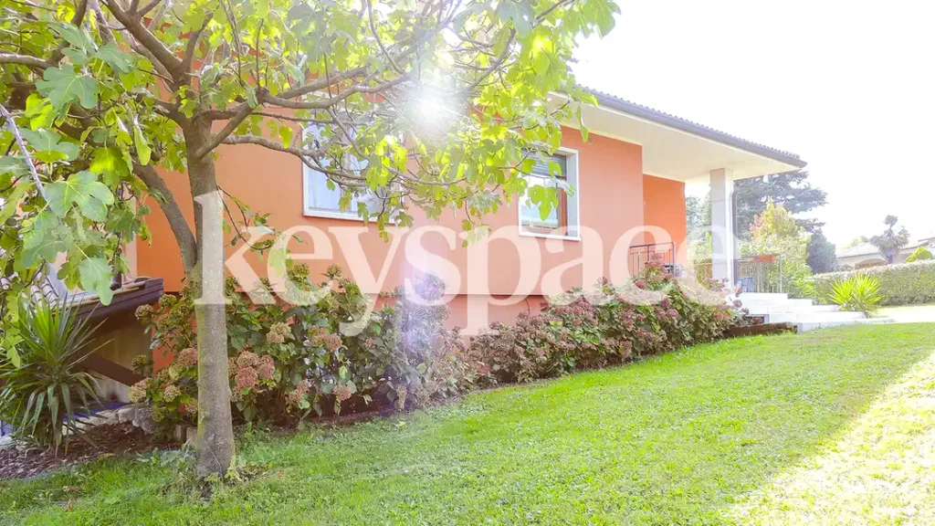 Casa Villa Montecchio Maggiore, Singola – Zona Bernuffi – Agenzia immobiliare a Vicenza e provincia | Keyspace